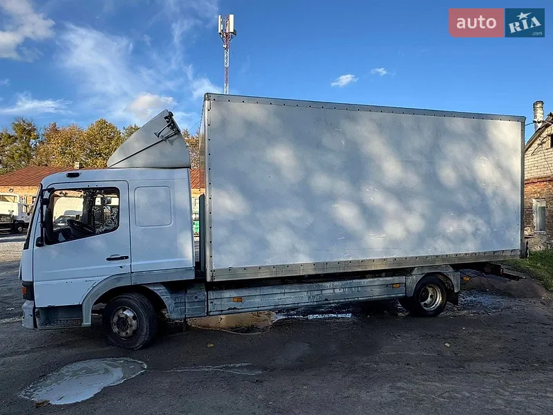 Mercedes-Benz Atego 2003