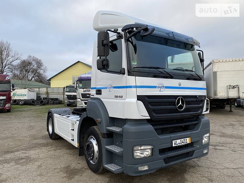 Тягач Mercedes-Benz Axor 2008 в Черновцах