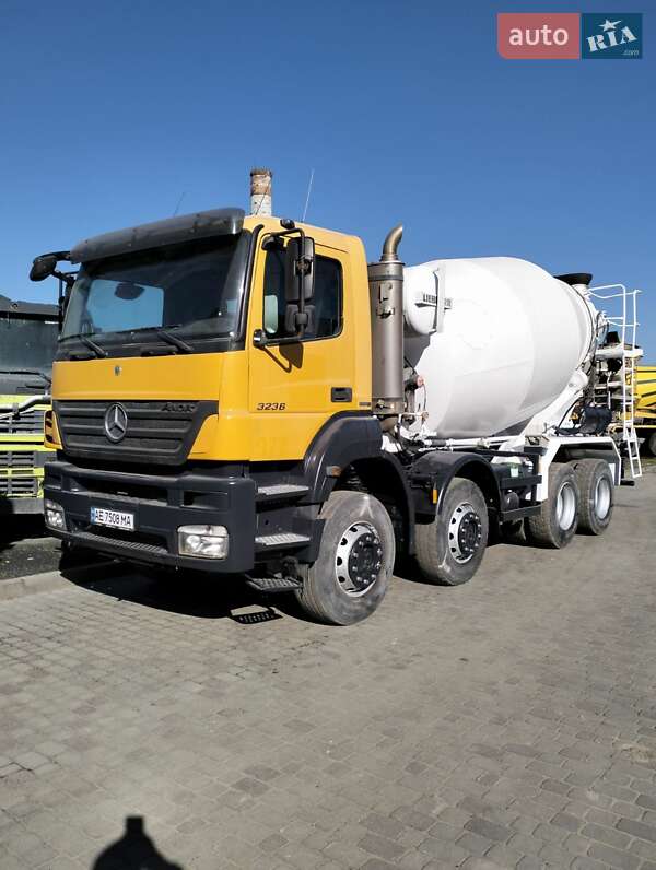 Бетономешалка (Миксер) Mercedes-Benz Axor 2010 в Ужгороде
