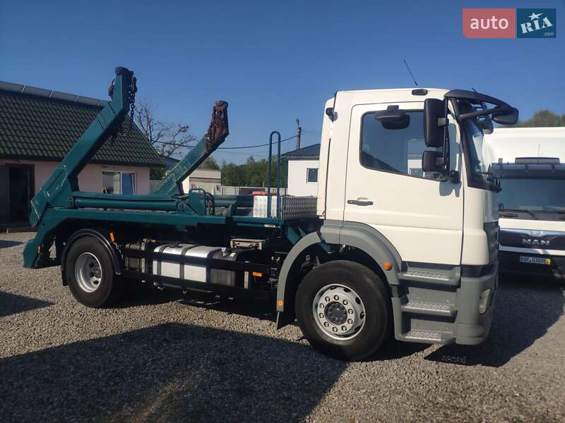 Сміттєвоз Mercedes-Benz Axor 2011 в Вінниці