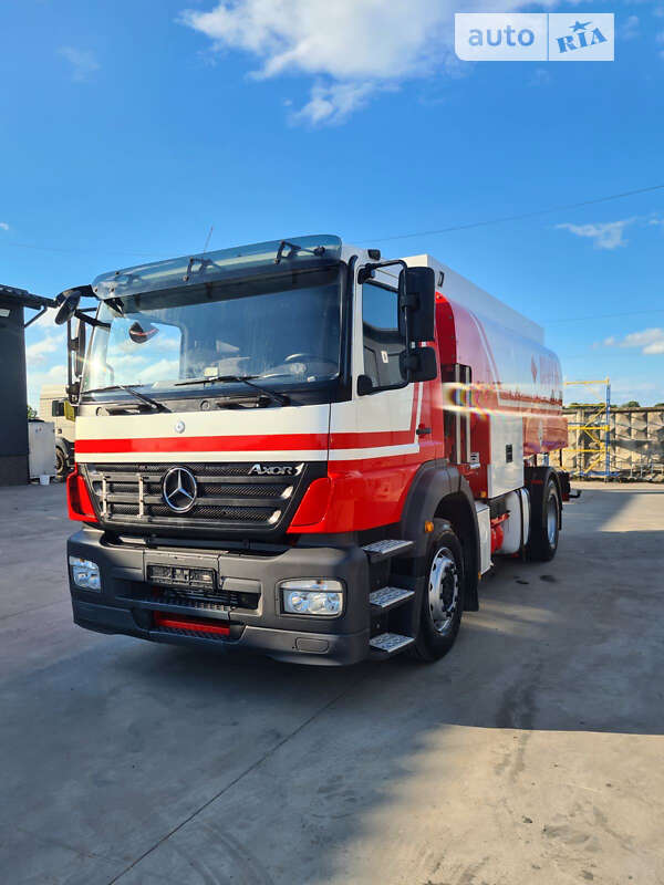 Mercedes-Benz Axor 2010