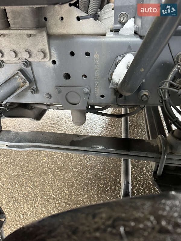 Рефрижератор Mercedes-Benz Axor 2010 в Львове