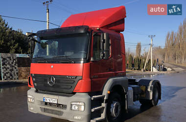 Тягач Mercedes-Benz Axor 2010 в 