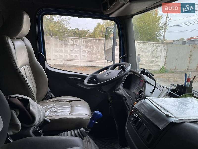 Мусоровоз Mercedes-Benz Axor 2005 в Киеве