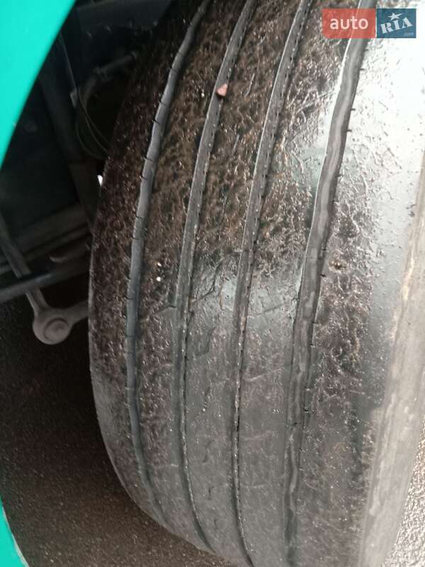 Тягач Mercedes-Benz Axor 2010 в Києві