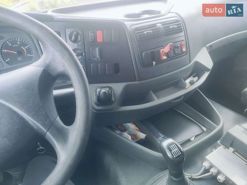 Бензовоз Mercedes-Benz Axor 2006 в Луцьку