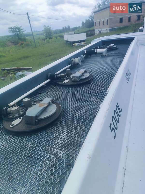 Бензовоз Mercedes-Benz Axor 2006 в Луцьку