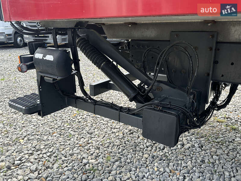 Грузовой фургон Mercedes-Benz Axor 2012 в Бучаче