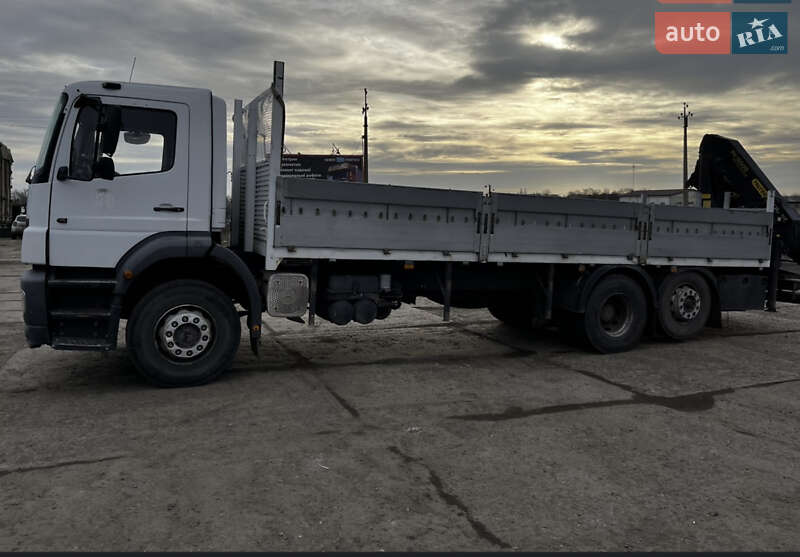 Кран-манипулятор Mercedes-Benz Axor 2006 в Черкассах