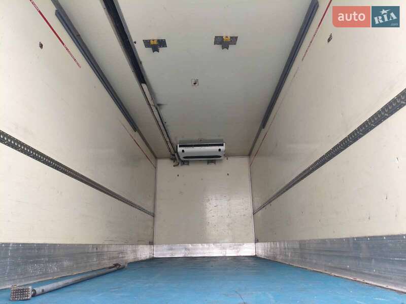 Рефрижератор Mercedes-Benz Axor 2013 в Дніпрі