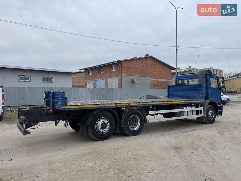 Кран-манипулятор Mercedes-Benz Axor 2006 в Львове