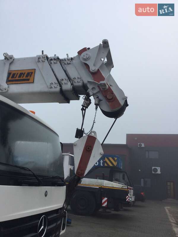 Автокран Mercedes-Benz Axor 2005 в Ковеле