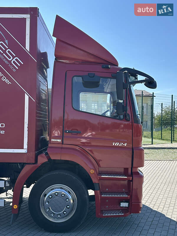 Вантажний фургон Mercedes-Benz Axor 2012 в Бучачі