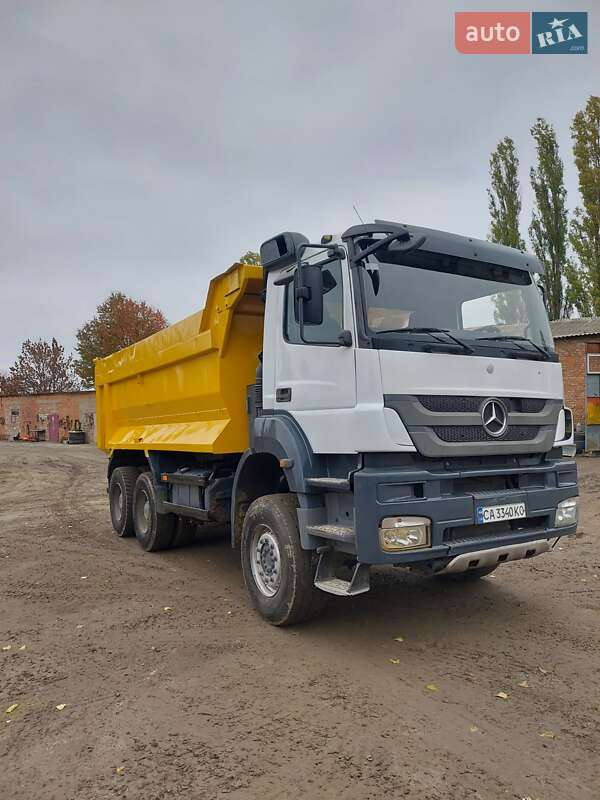 Самосвал Mercedes-Benz Axor 2014 в Шполе фото Самосвал Mercedes-Benz Axor 2014 в Шполе
