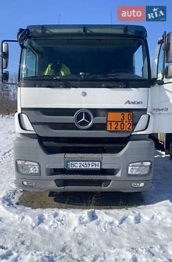 Тягач Mercedes-Benz Axor 2012 в Львове