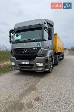 Тягач Mercedes-Benz Axor 2007 в Меденичах