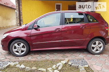 Мінівен Mercedes-Benz B-Class 2009 в 