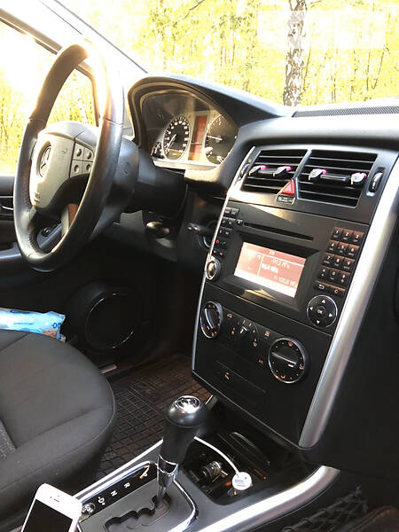 Хетчбек Mercedes-Benz B-Class 2010 в Лубнах фото 50 Хетчбек Mercedes-Benz B-Class 2010 в Лубнах