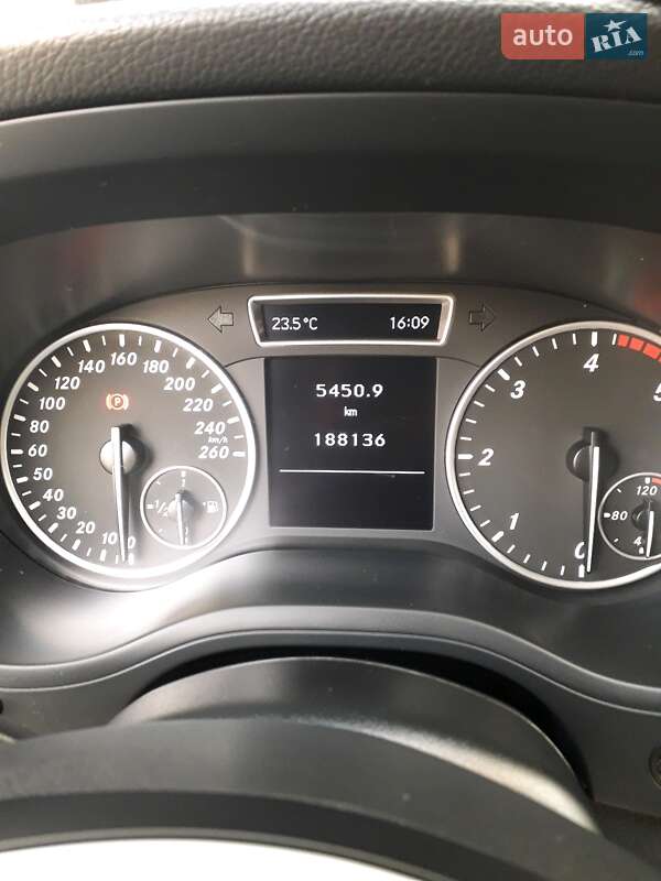 Мінівен Mercedes-Benz B-Class 2013 в Стрию