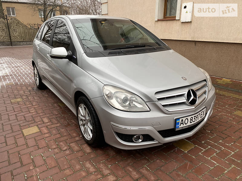 Універсал Mercedes-Benz B-Class 2009 в Хмельницькому