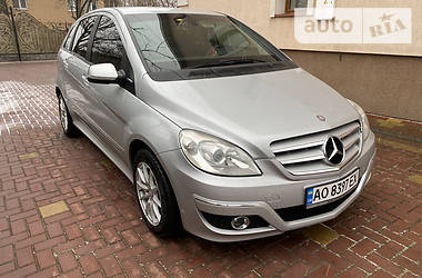 Універсал Mercedes-Benz B-Class 2009 в Хмельницькому