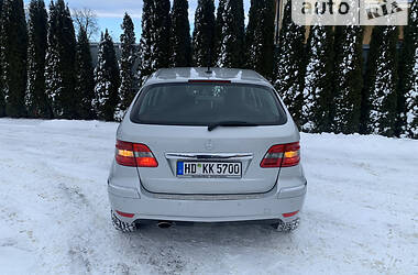 Универсал Mercedes-Benz B-Class 2010 в Самборе