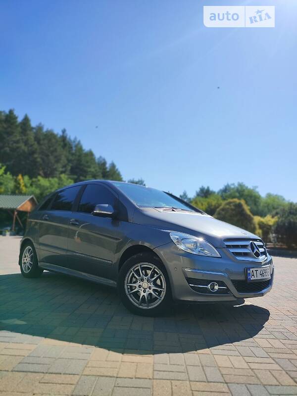Mercedes-Benz B-Class 2010