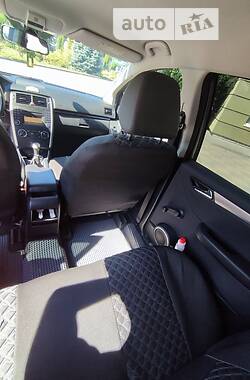 Хэтчбек Mercedes-Benz B-Class 2010 в 