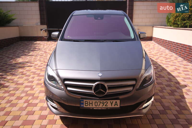 Mercedes-Benz B-Class 2014