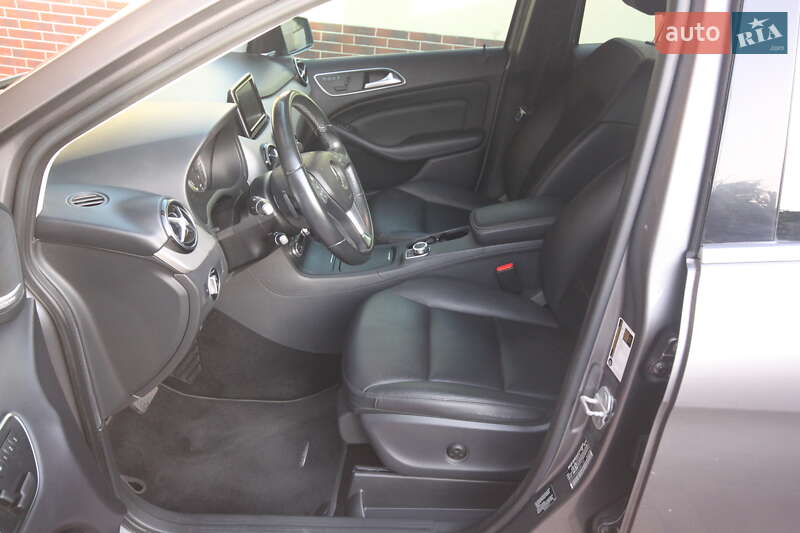 Хэтчбек Mercedes-Benz B-Class 2014 в Одессе