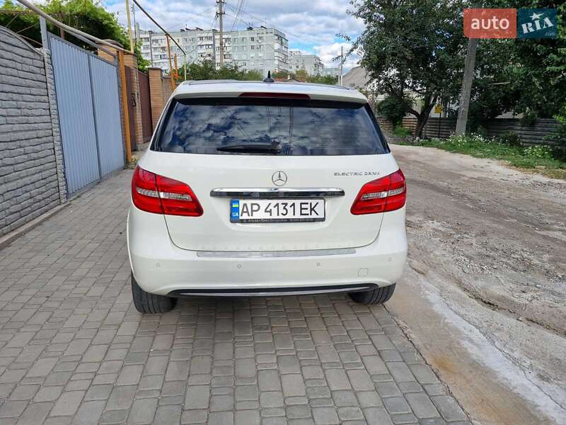 Хэтчбек Mercedes-Benz B-Class 2014 в Львове