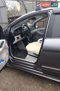 Хэтчбек Mercedes-Benz B-Class 2011 в 