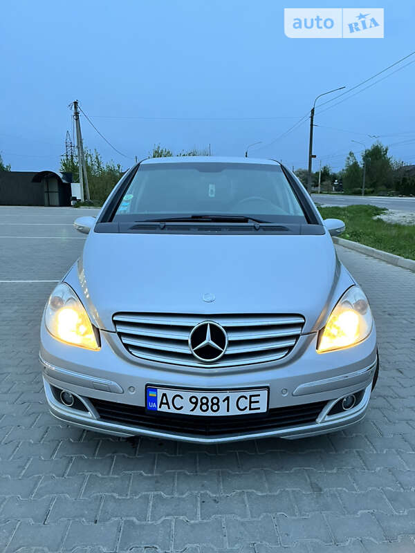 Mercedes-Benz B-Class 2005