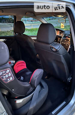 Хэтчбек Mercedes-Benz B-Class 2005 в 