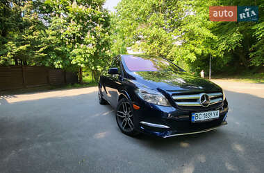 Хетчбек Mercedes-Benz B-Class 2017 в Львові