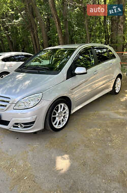 Хэтчбек Mercedes-Benz B-Class 2010 в Одессе