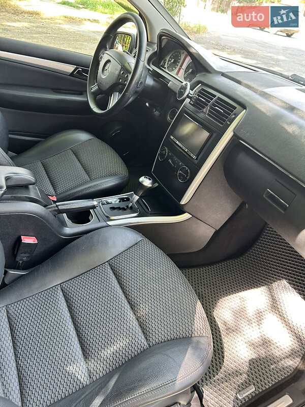 Хетчбек Mercedes-Benz B-Class 2010 в Одесі