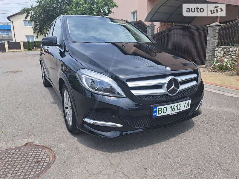 Хэтчбек Mercedes-Benz B-Class 2016 в Тернополе