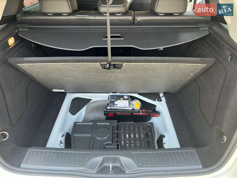 Хетчбек Mercedes-Benz B-Class 2016 в Львові
