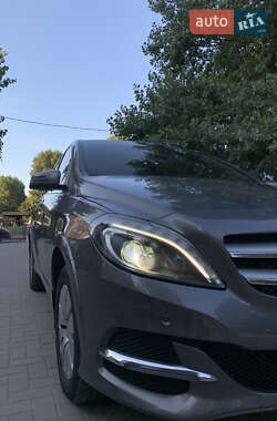 Хэтчбек Mercedes-Benz B-Class 2016 в Черновцах