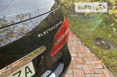 Хэтчбек Mercedes-Benz B-Class 2014 в 