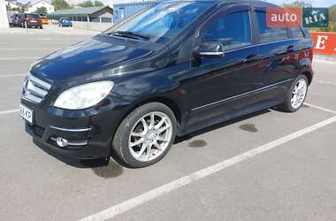 Хэтчбек Mercedes-Benz B-Class 2011 в Киеве