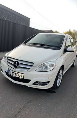 Хэтчбек Mercedes-Benz B-Class 2010 в Броварах