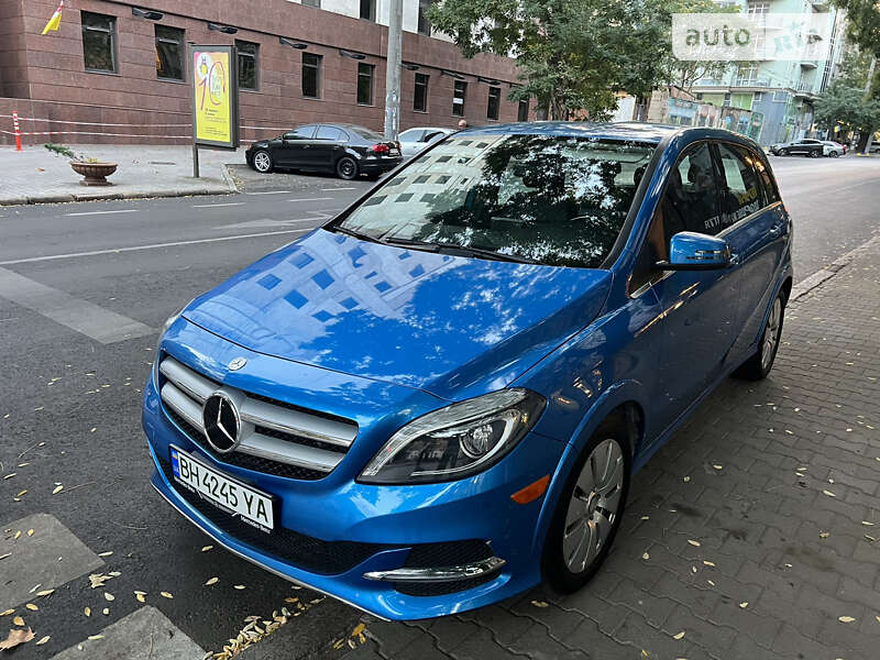 Mercedes-Benz B-Class 2014