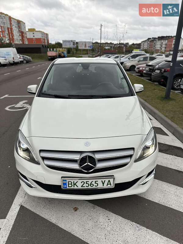 Mercedes-Benz B-Class 2016