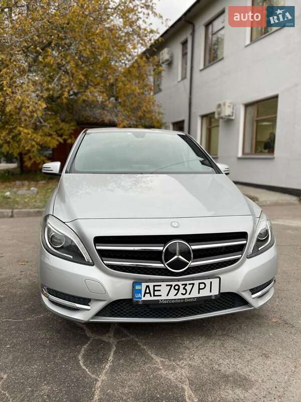 Хэтчбек Mercedes-Benz B-Class 2012 в Днепре