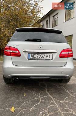 Хэтчбек Mercedes-Benz B-Class 2012 в Днепре