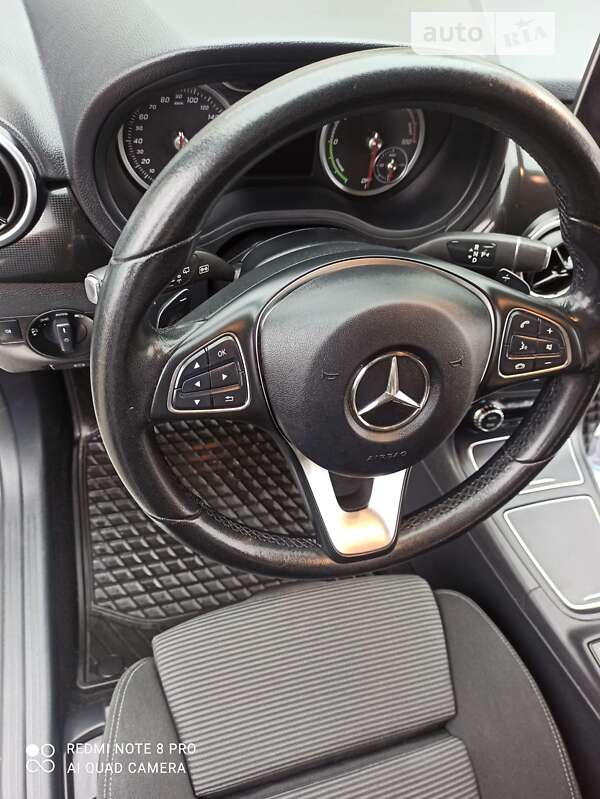 Хетчбек Mercedes-Benz B-Class 2016 в Дніпрі фото 12 Хетчбек Mercedes-Benz B-Class 2016 в Дніпрі