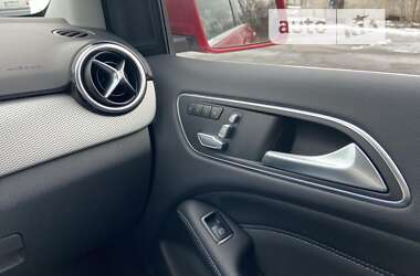 Хэтчбек Mercedes-Benz B-Class 2015 в Харькове