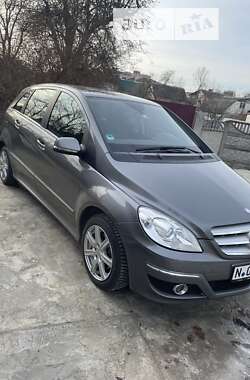 Хетчбек Mercedes-Benz B-Class 2010 в Житомирі